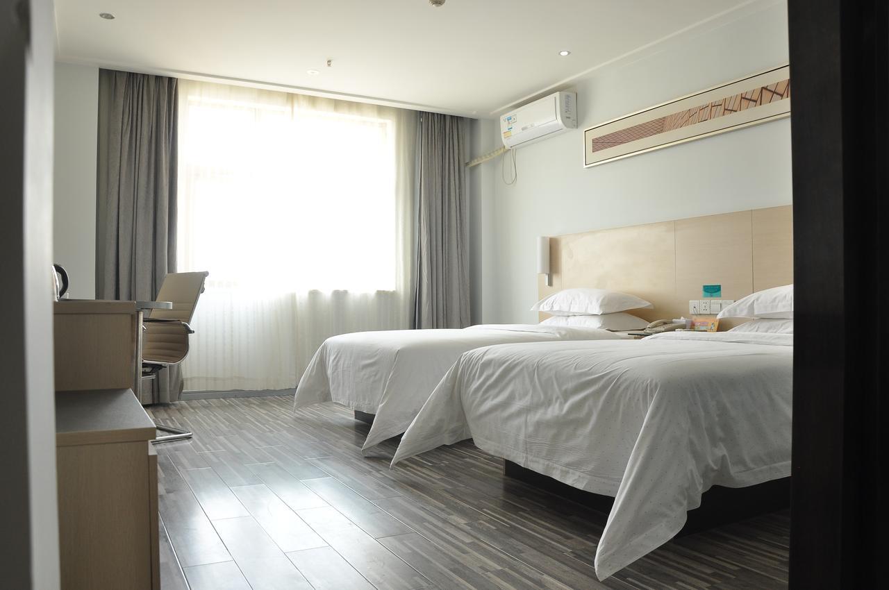 City Comfort Inn Wuhan Caidian Square Exterior foto