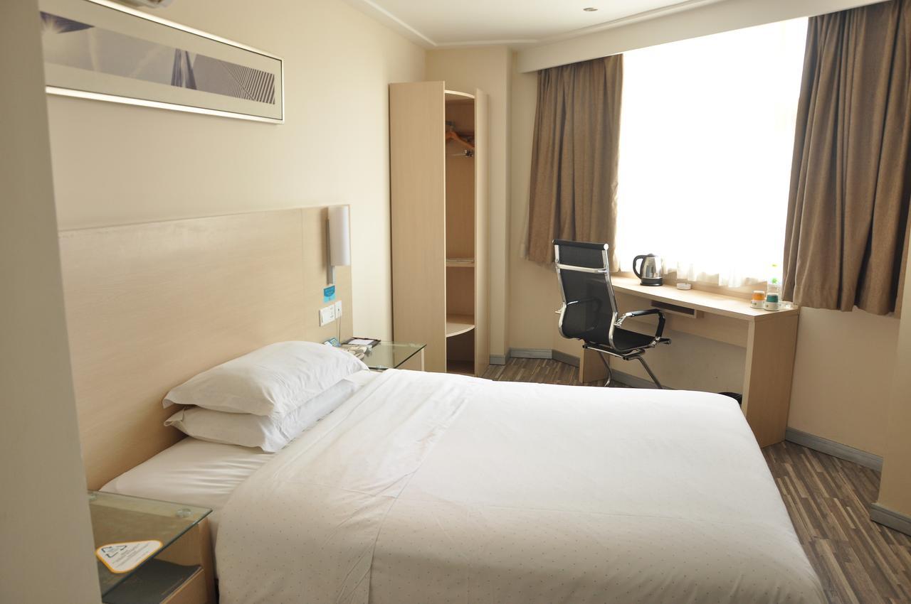 City Comfort Inn Wuhan Caidian Square Exterior foto