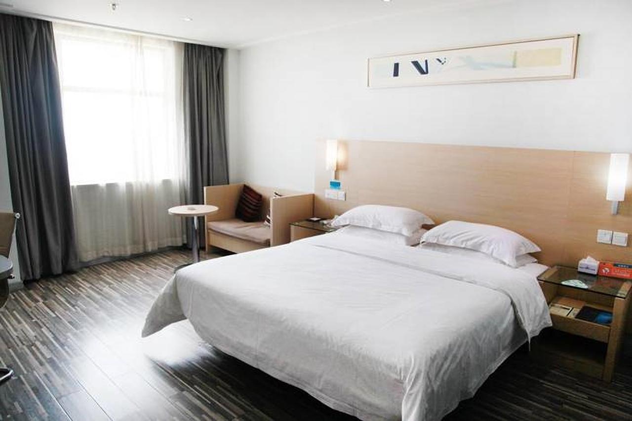 City Comfort Inn Wuhan Caidian Square Exterior foto